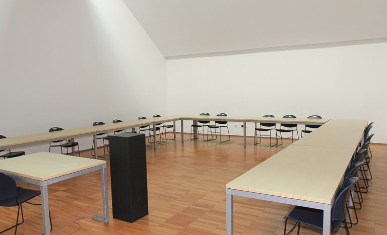 Espaço para estudo no FACE Espaço para estudo no FACE