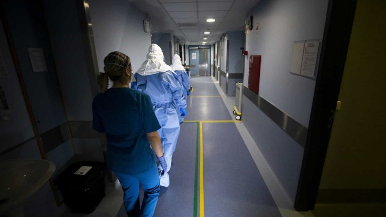 Novo modelo de atendimento no surto de COVID-19