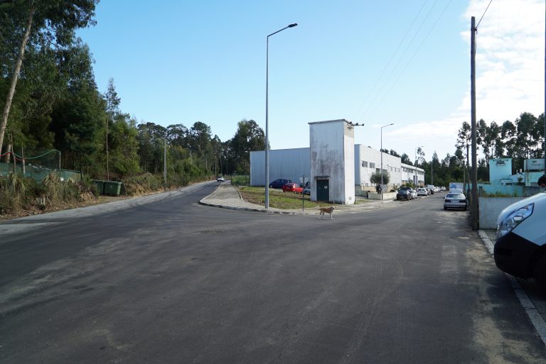 Concluídas as obras de pavimentação de algumas ruas de Paramos Concluídas as obras de pavimentação de algumas ruas de Paramos