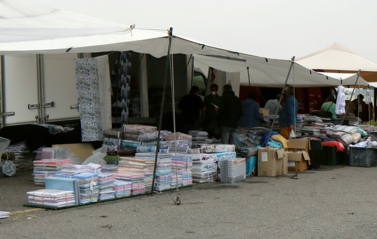 Feira da Revenda suspensa em Espinho Feira da Revenda suspensa em Espinho