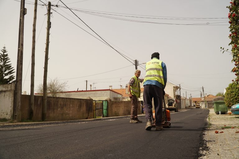 Pavimentação da Rua de Santo António na Freguesia de Silvalde