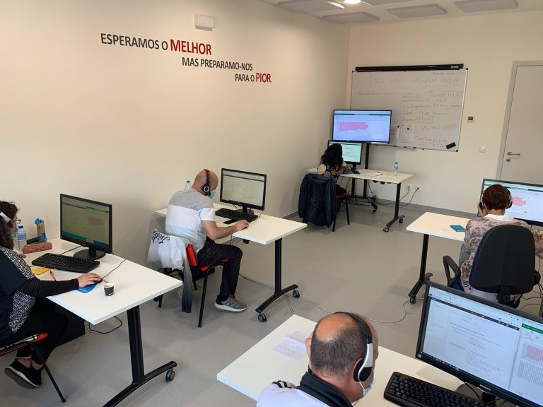 Município de Espinho ativou equipa de contactos para vacinação Município de Espinho ativou equipa de contactos para vacinação