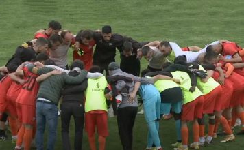 Futebol: SC Espinho garante permanência no Campeonato de Portugal