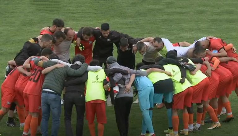 Futebol: SC Espinho garante permanência no Campeonato de Portugal