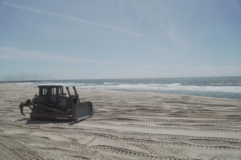 Autarquia prepara praias para receber veraneantes Autarquia prepara praias para receber veraneantes