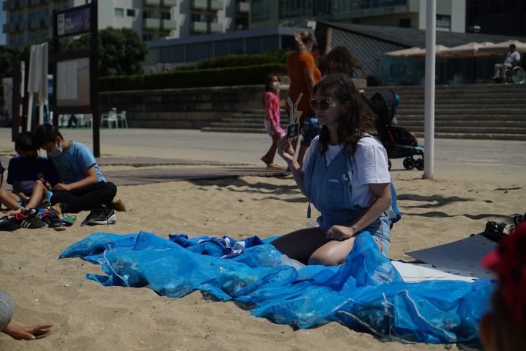 “Brigadas” em Ação nas prais de Espinho