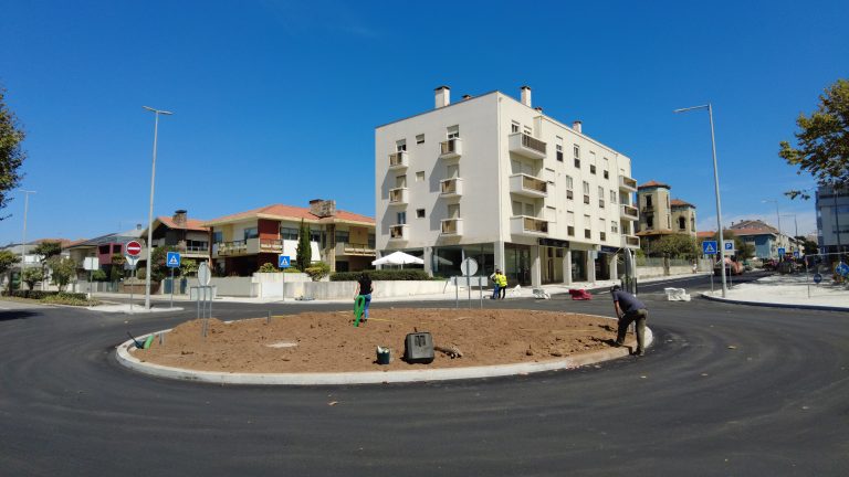 Requalificação da Rua 19 – Colocação da 2ª camada de betuminoso