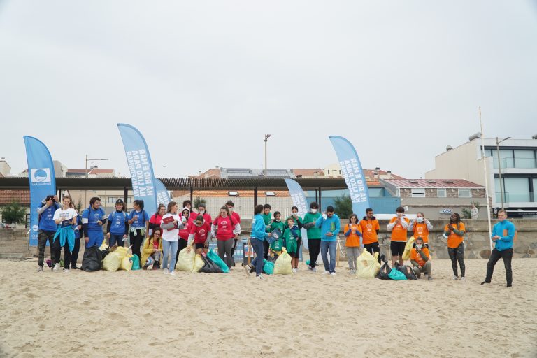 “Corrida Limpa Praias” na praia das Sereias em Espinho