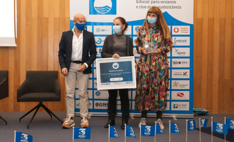 Município de Espinho galardoado com o certificado de “Município + Azul”