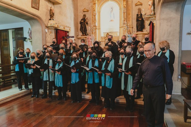 Sons de Natal pelo Coro dos Amigos da Música
