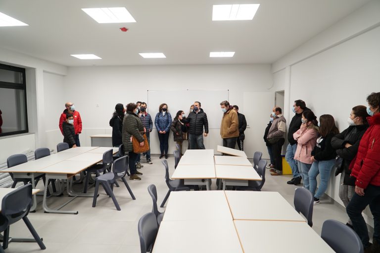 Pais e Encarregados de Educação visitaram as novas instalações da Escola EB2/3 Sá Couto