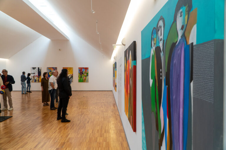 Inaugurada exposição de Cabral Pinto e Lauren Maganete no Museu