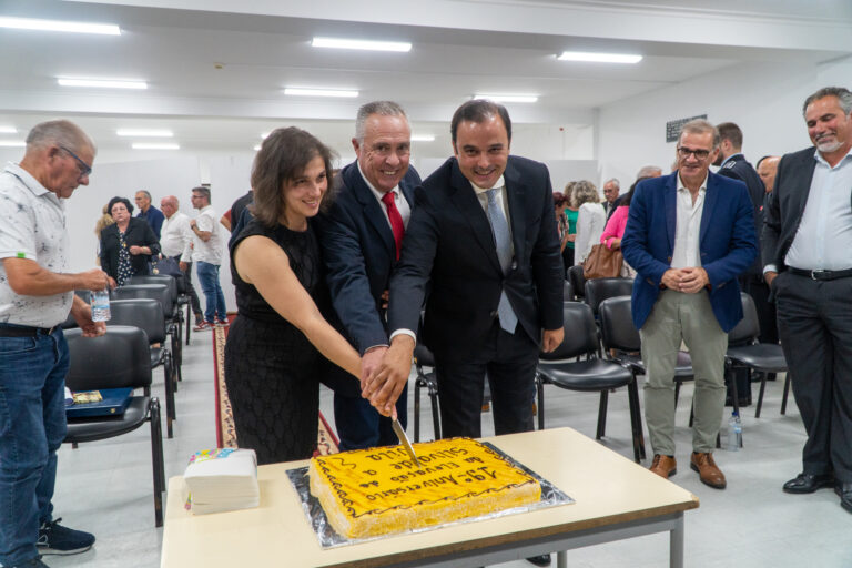 Silvalde comemorou o seu 19º Aniversário de Elevação a Vila Silvalde comemorou o seu 19º Aniversário de Elevação a Vila