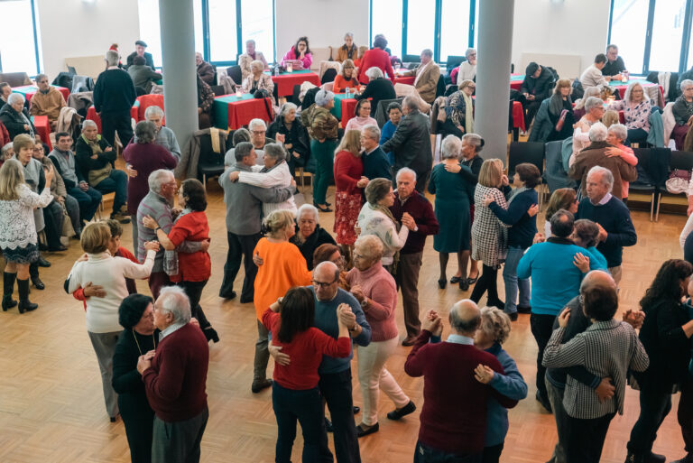 Animação não faltou no Baile de Natal Sénior Animação não faltou no Baile de Natal Sénior