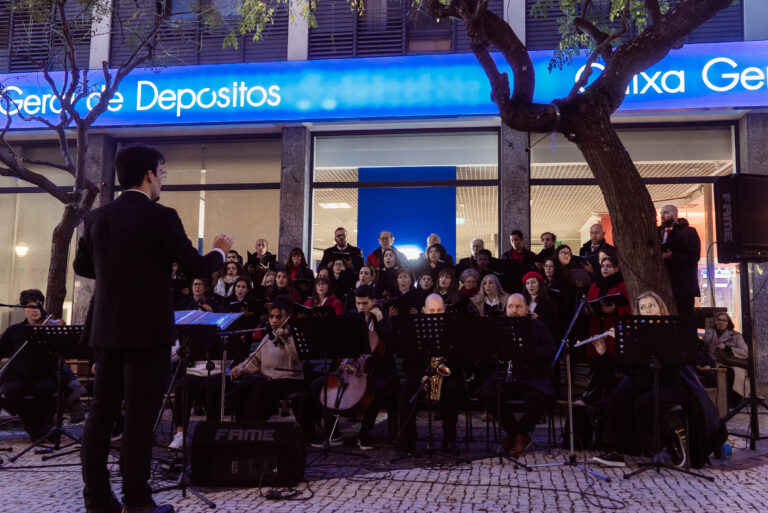 Sons de Natal com Coro da ADRA