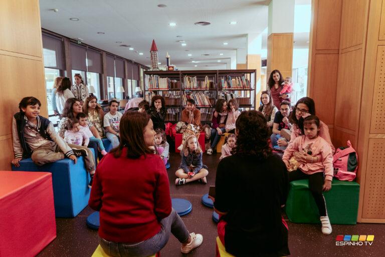“O 25 de Abril Contado às Crianças” na Biblioteca Municipal “O 25 de Abril Contado às Crianças” na Biblioteca Municipal