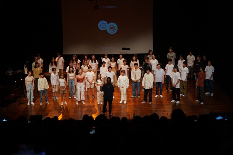 EPME Solidária pela Associação Coração de Rua