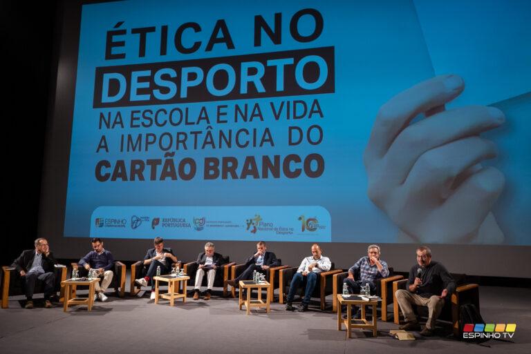 Multimeios recebeu tertúlia sobre o Cartão Branco Multimeios recebeu tertúlia sobre o Cartão Branco