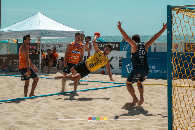 EFE Os Tigres e GRD Leça brilham na 2ª etapa do Portugal Beach Handball Tour 2023