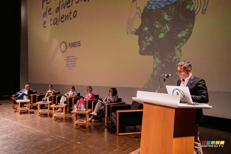 Aneis apresentou obra “Percursos de Diversidade e Talento” no Multimeios Aneis apresentou obra “Percursos de Diversidade e Talento” no Multimeios