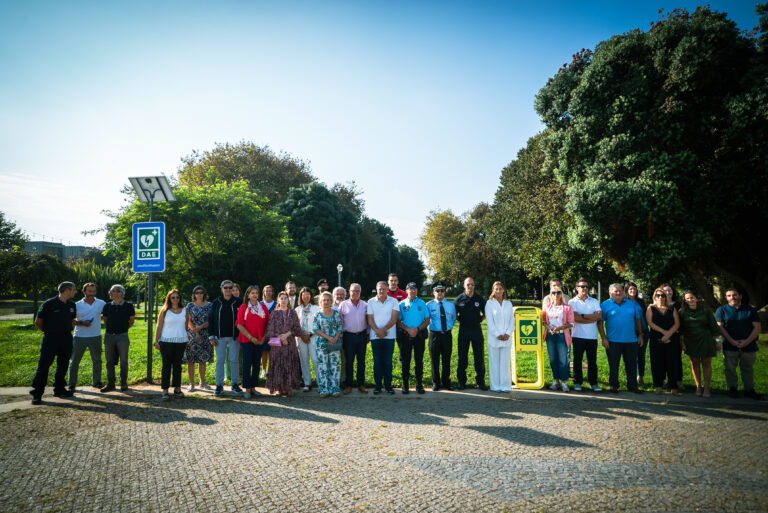 Município de Espinho inaugura rede pública de desfibrilhação automática externa Município de Espinho inaugura rede pública de desfibrilhação automática externa