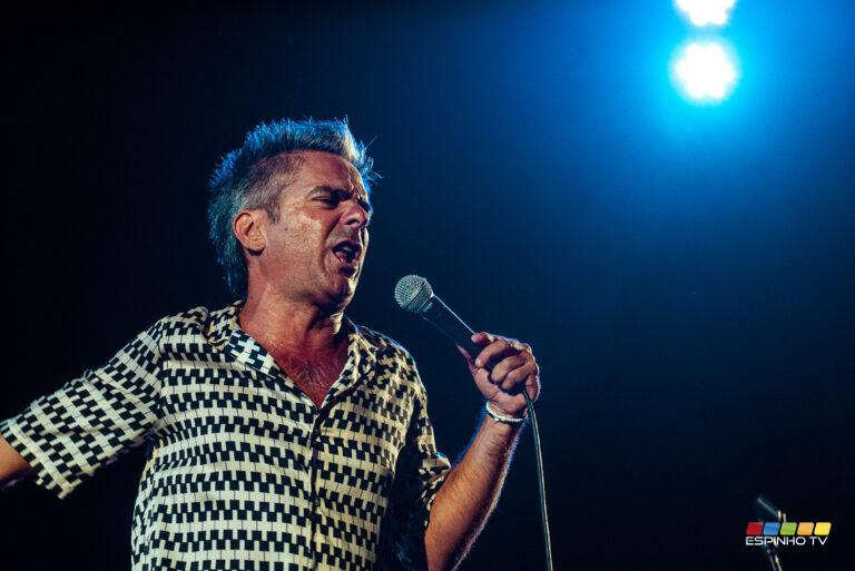 Jel faz rir Espinho com o seu “Excesso de Bagagem”