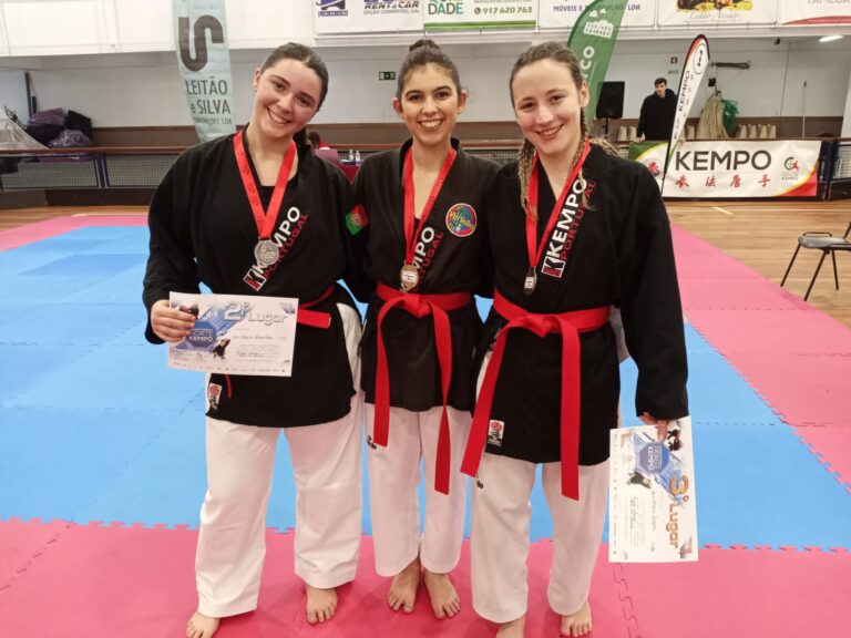 Atletas da APAM campeões regionais de Kempo Atletas da APAM campeões regionais de Kempo