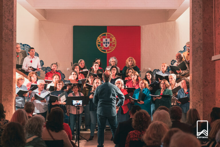 Noite de liberdade com concerto memorável em Espinho Noite de liberdade com concerto memorável em Espinho