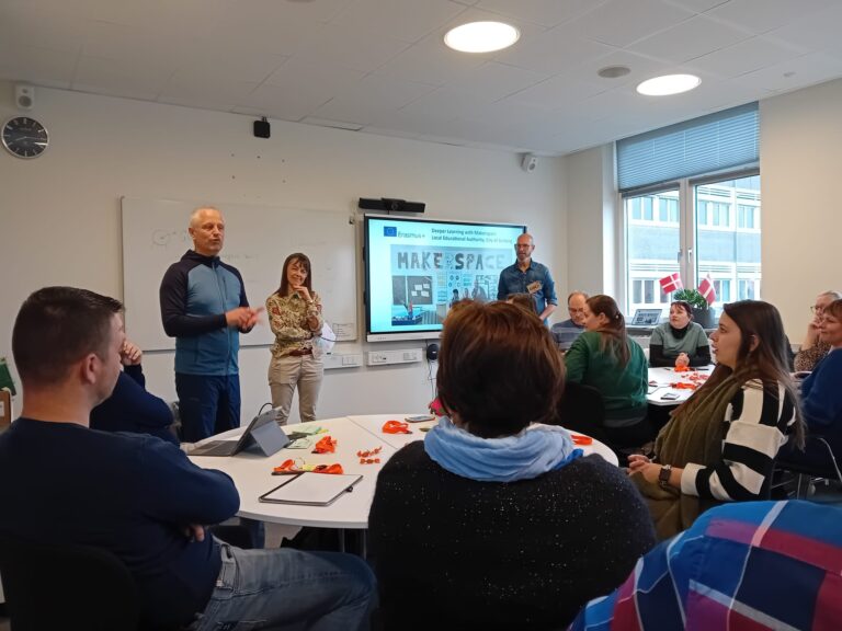 Docentes do AEMGA em mobilidade Erasmus+ na Dinamarca