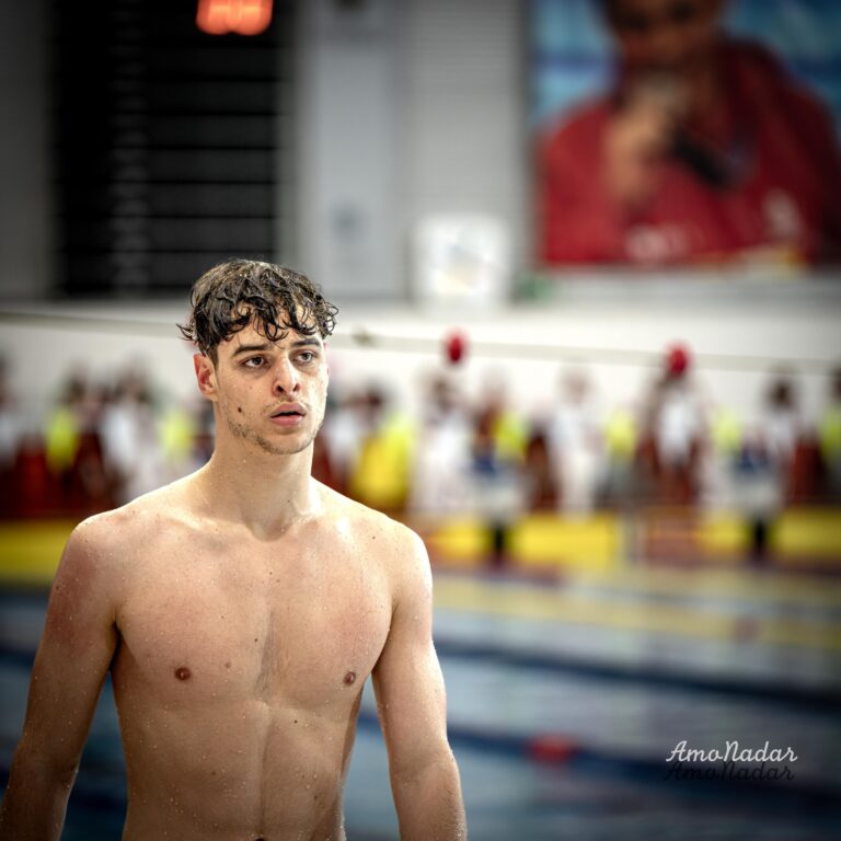 Rodrigo Rodrigues em 2º lugar nos 100m Costas no Meeting Internacional de Coimbra