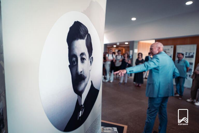 Inaugurada exposição “Joshua Benoliel – Reporter Parlamentar” na Biblioteca