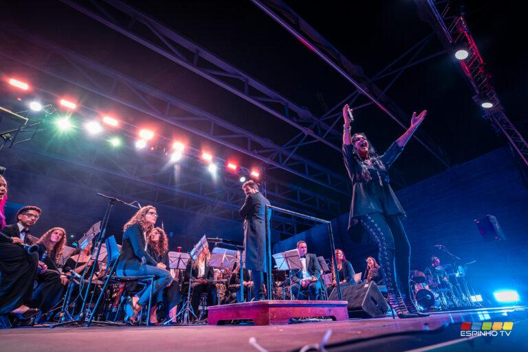 Espinho vibra com concerto de Rita Guerra com a Banda de Paramos