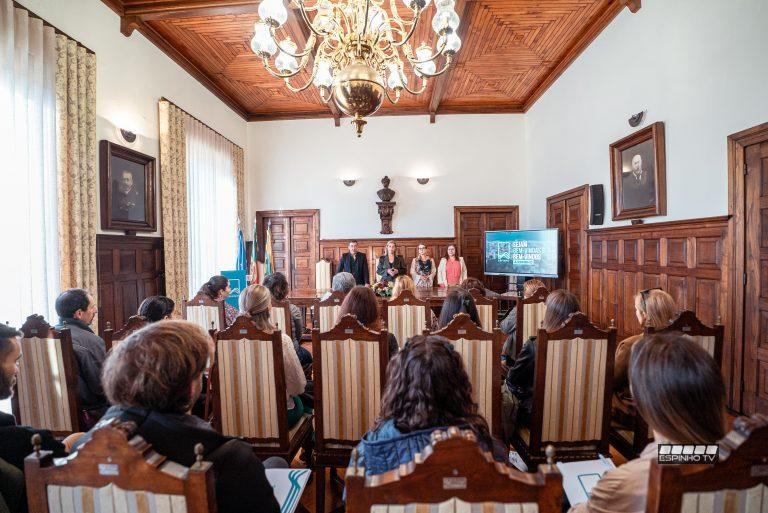 Novos colaboradores da Divisão de Educação e Cultura recebidos pelo Executivo Municipal