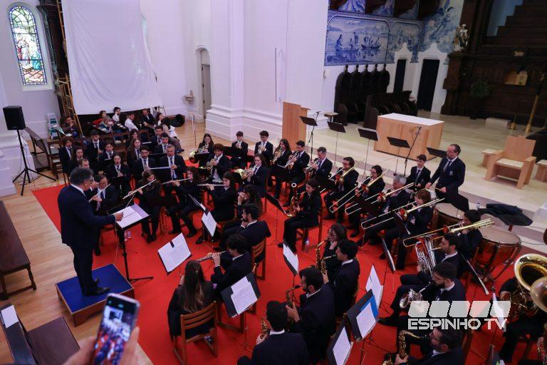“Os Passos de Cristo” uniu música e fé na Igreja Matriz de Espinho