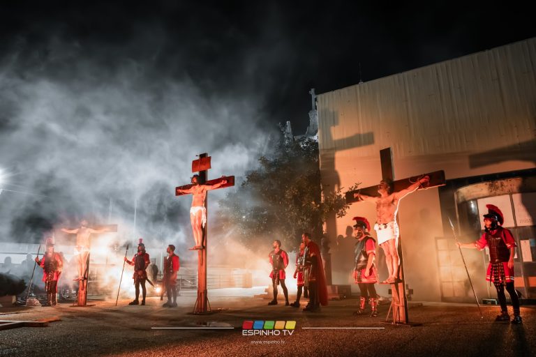 “Via Sacra” encenada em Anta