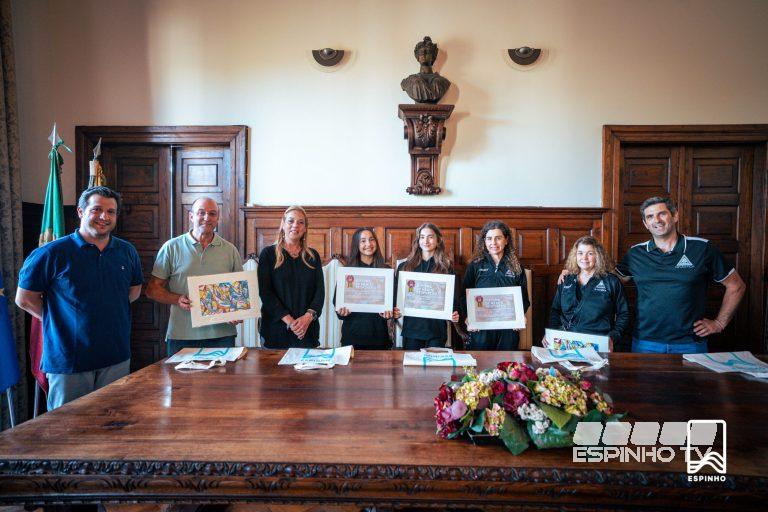 Ginastas da Académica e treinadora distinguidas com Diplomas de Mérito Desportivo Ginastas da Académica e treinadora distinguidas com Diplomas de Mérito Desportivo