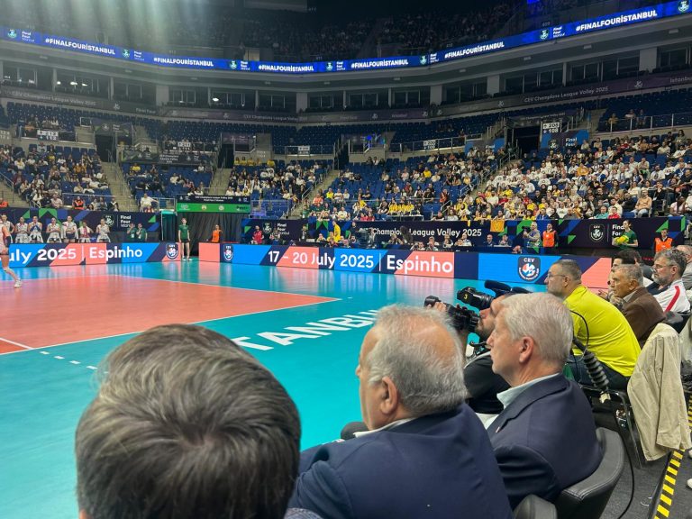 Champions League de Voleibol Feminino 2025 decorreu em Istambul com “Espinho em destaque”