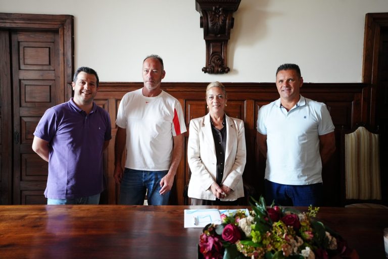 Espinho reforça parceria com a Academia Maia/Brenha para dois grandes eventos de voleibol em 2025 Espinho reforça parceria com a Academia Maia/Brenha para dois grandes eventos de voleibol em 2025