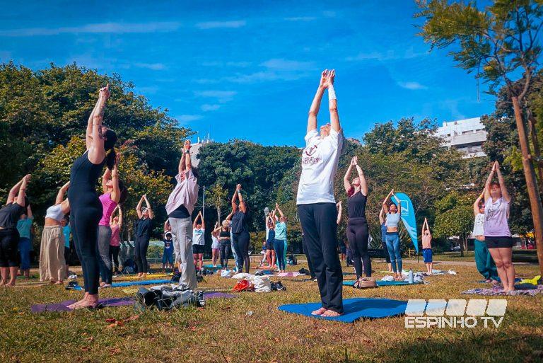 Dia internacional do yoga celebrado em Espinho