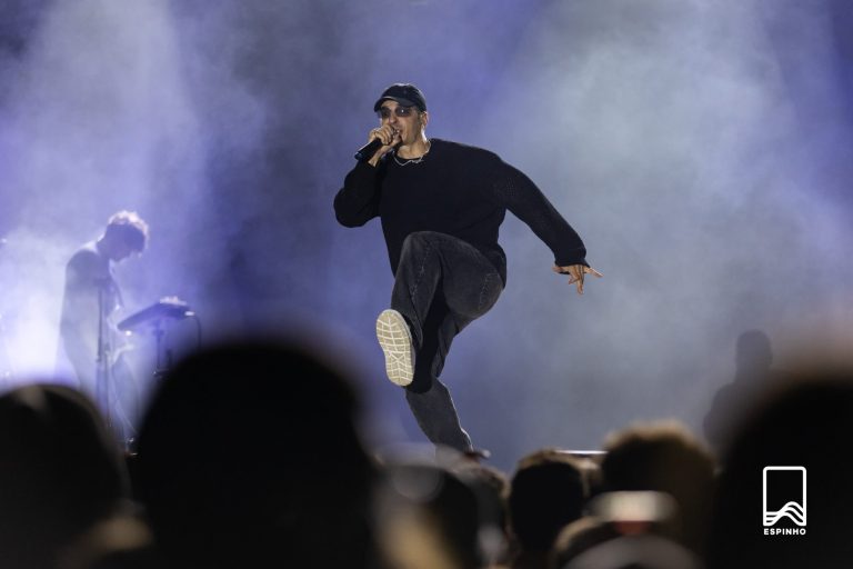 ProfJam incendiou a Praça do Mar em Espinho