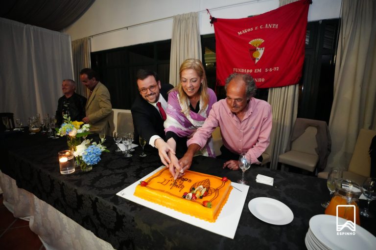 Magos Futebol Clube de Anta celebrou 53 anos de história Magos Futebol Clube de Anta celebrou 53 anos de história