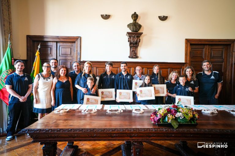 Câmara Municipal de Espinho distingue jovens campeões da Associação Académica de Espinho