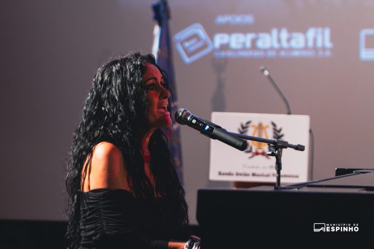 Rita Guerra e Banda União Musical Paramense em concerto memorável no Centro Multimeios
