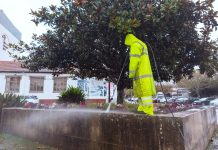 Limpeza da Praça Dr. José de Oliveira Salvador